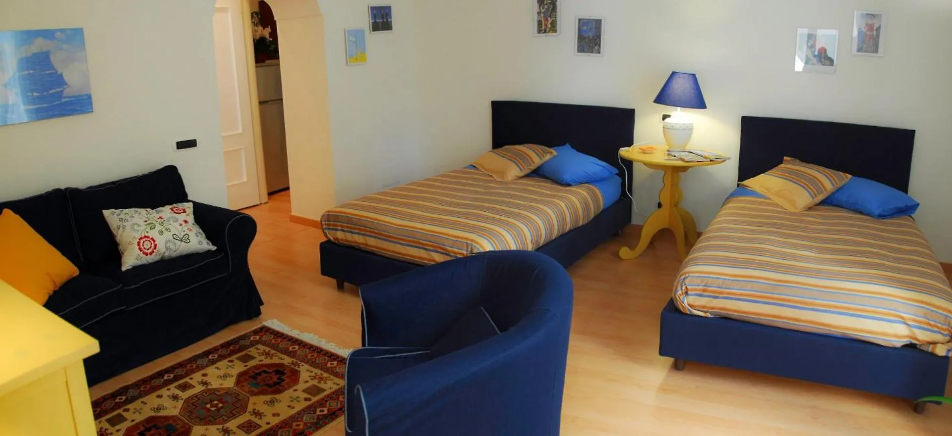 Colori A Toledo Bed & Breakfast Naples Italy